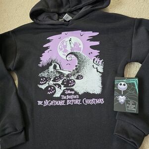 NWT The Nightmare Before Christmas Hoodie Youth Size Medium (10)
